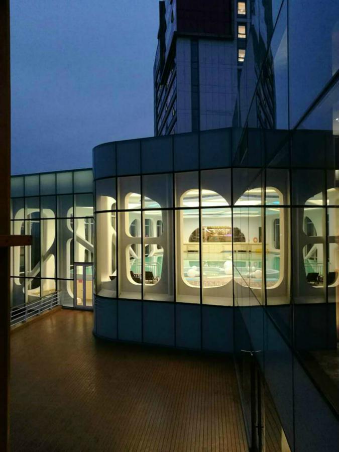 Shanghai Ship Hotel Exteriör bild